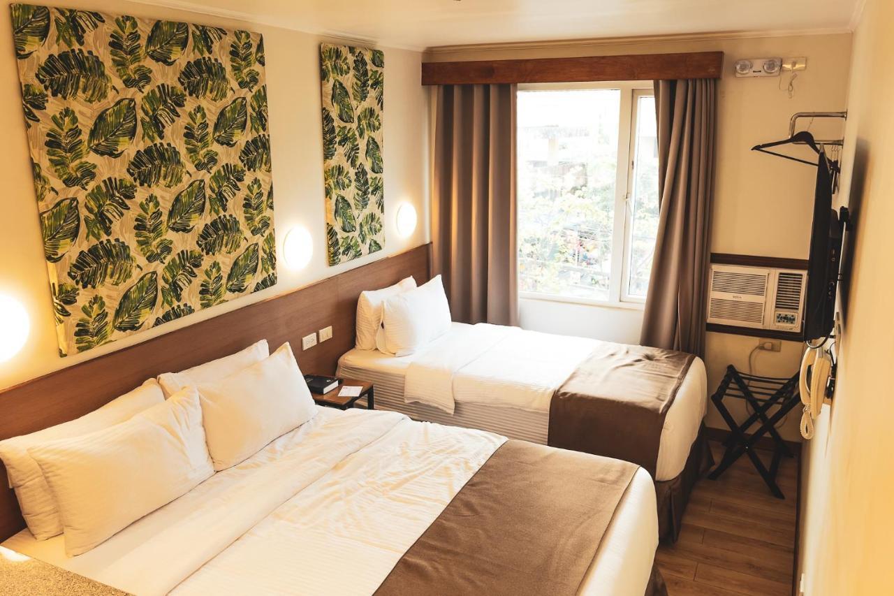 Hotel Sentro Legazpi Luaran gambar